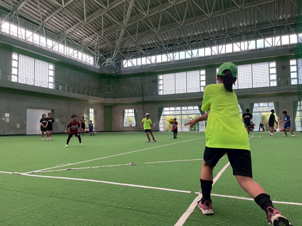 久米島イベントでBaseball5を体験する様子